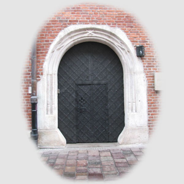 Secret Door of Poland - Tajemnicze Drzwi